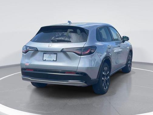 Solar Silver Metallic 2026 Honda HR-V EX-L