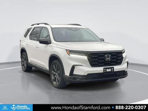 2023 Honda Pilot Sport