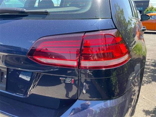 2018 Volkswagen Golf SportWagen TSI S