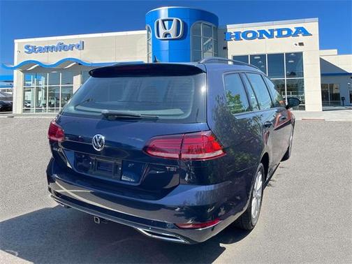 2018 Volkswagen Golf SportWagen TSI S