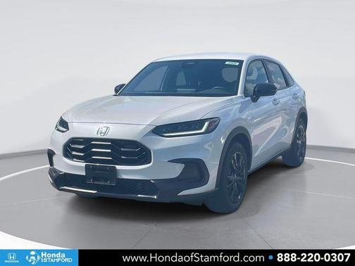 Platinum White Pearl 2026 Honda HR-V Sport
