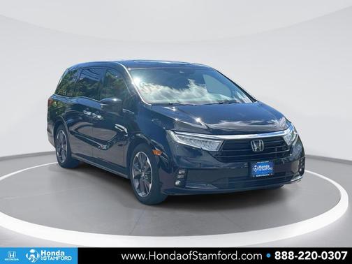 Crystal Black Pearl 2023 Honda Odyssey Elite
