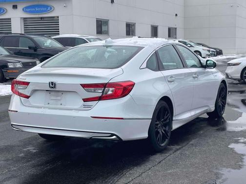 2021 Honda Accord Hybrid Touring