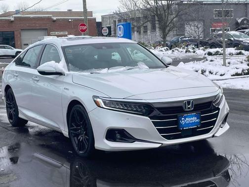2021 Honda Accord Hybrid Touring
