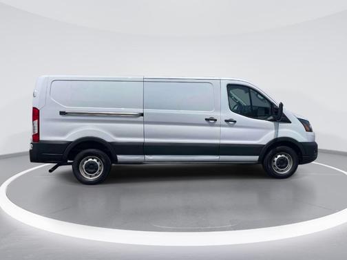 Oxford White 2021 Ford Transit-250 Base