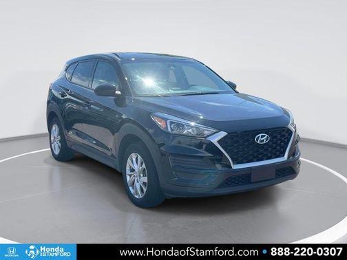 Black Noir Pearl 2021 Hyundai TUCSON SE