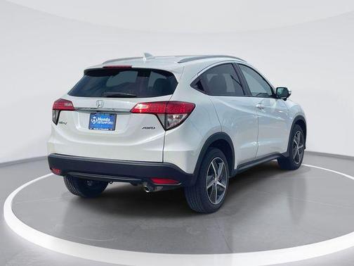 Platinum White Pearl 2022 Honda HR-V EX
