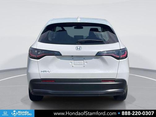 Platinum White Pearl 2025 Honda HR-V LX