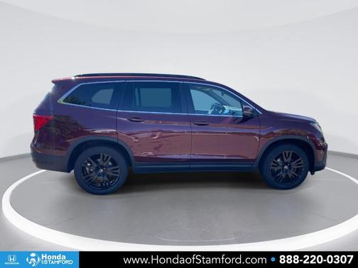 Deep Scarlet Pearl 2022 Honda Pilot Special Edition