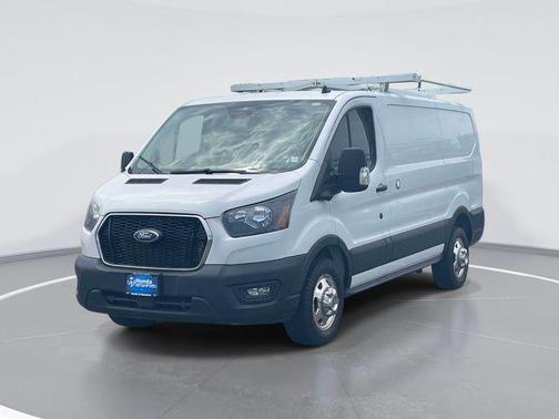 Oxford White 2022 Ford Transit-250 Base