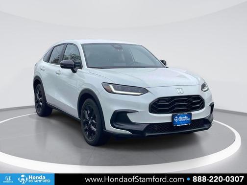 Platinum White Pearl 2024 Honda HR-V Sport