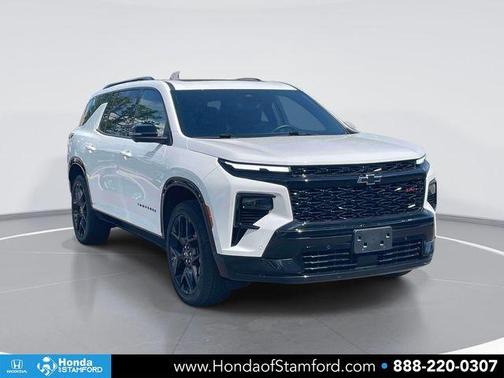Summit White 2024 Chevrolet Traverse RS