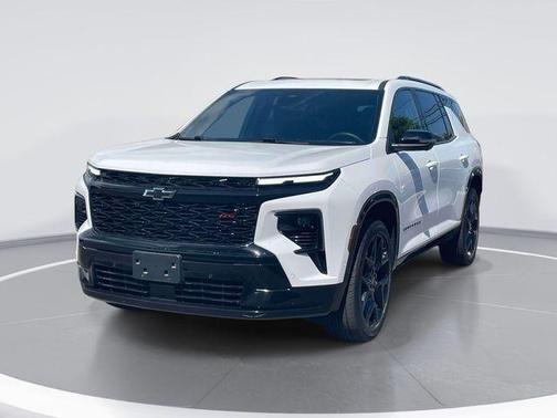 Summit White 2024 Chevrolet Traverse RS