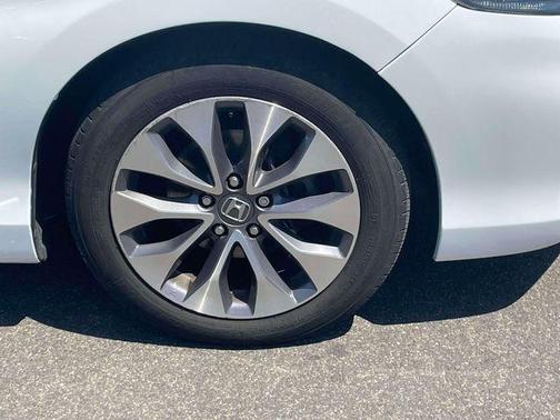 White Orchid Pearl 2014 Honda Accord LX-S
