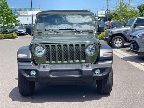 Sarge Green Clearcoat 2023 Jeep Wrangler Sport