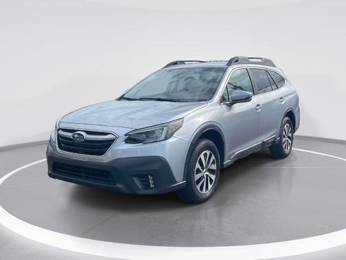 Ice Silver Metallic 2020 Subaru Outback Premium