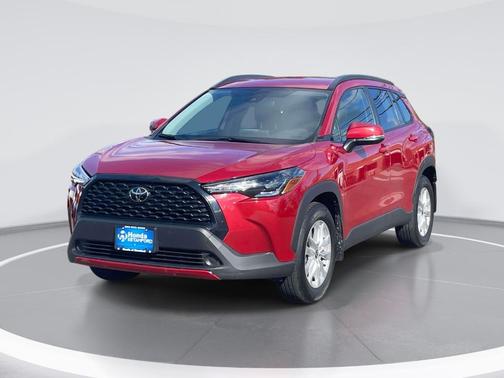 Barcelona Red Metallic 2022 Toyota Corolla Cross LE