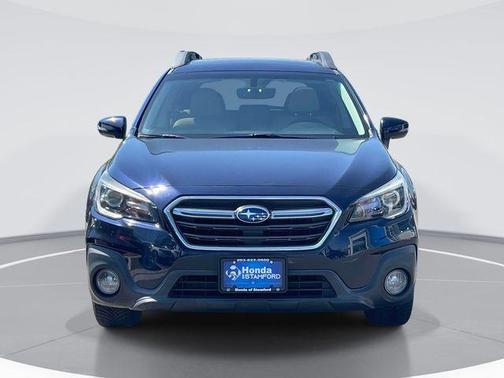 Dark Blue 2018 Subaru Outback 3.6R Limited