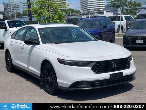 Platinum White Pearl 2025 Honda Accord SE