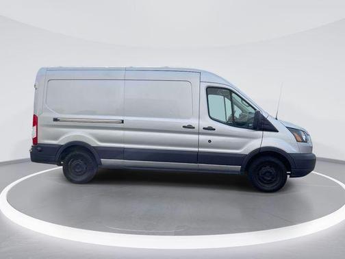2017 Ford Transit-150 Base