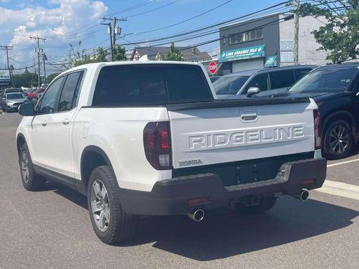 Platinum White Pearl 2025 Honda Ridgeline RTL