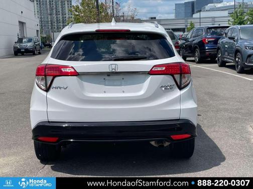Platinum White Pearl 2022 Honda HR-V Sport