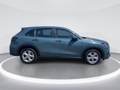 Pearl 2023 Honda HR-V LX