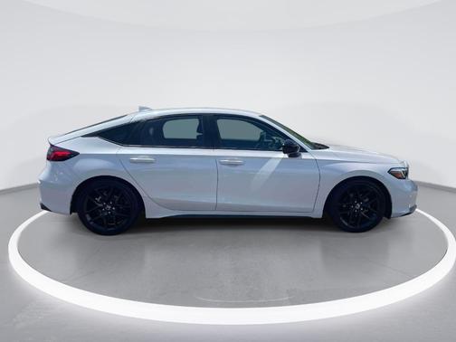 Platinum White Pearl 2026 Honda Civic Sport