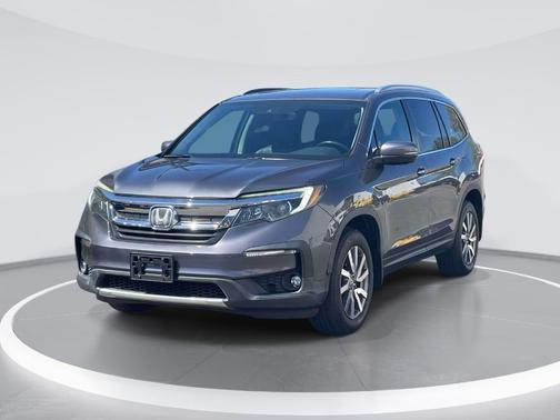 Modern Steel Metallic 2019 Honda Pilot EX-L