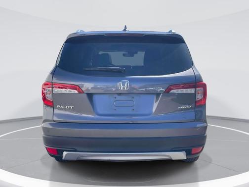 Modern Steel Metallic 2019 Honda Pilot EX-L