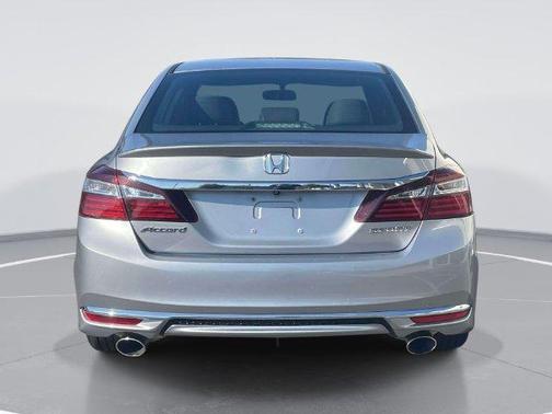 Lunar Silver Metallic 2017 Honda Accord Sport