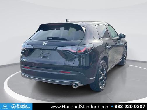 Crystal Black Pearl 2025 Honda HR-V Sport