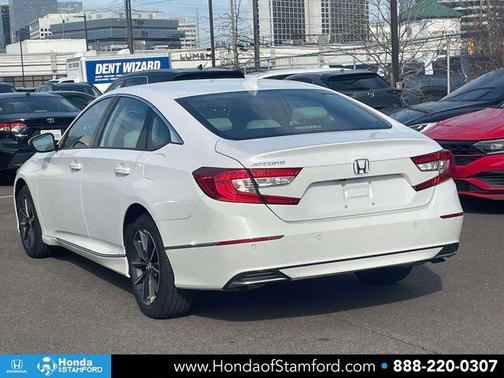 Platinum White Pearl 2022 Honda Accord EX-L