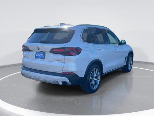 White Metallic 2026 BMW X5 xDrive40i
