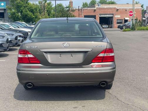 Brown 2004 Lexus LS 430
