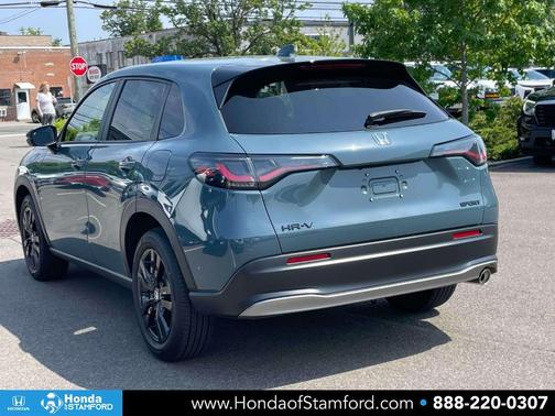 Pearl 2026 Honda HR-V Sport