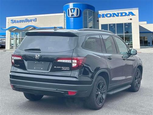 2021 Honda Pilot Black Edition