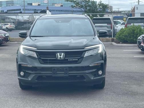 2021 Honda Pilot Black Edition