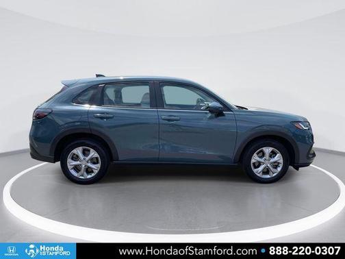 Pearl 2025 Honda HR-V LX