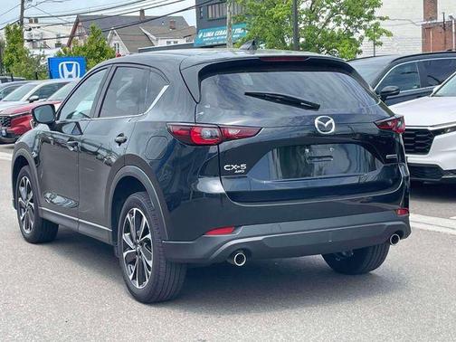 Jet Black Mica 2023 Mazda CX-5 2.5 S Premium