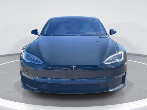 2022 Tesla Model S Plaid