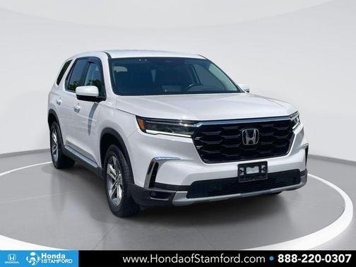 Platinum White 2024 Honda Pilot EX-L