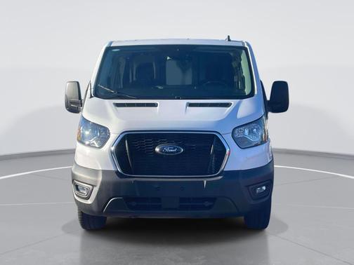 Oxford White 2025 Ford Transit-250