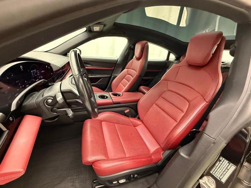 2023 Porsche Taycan Base