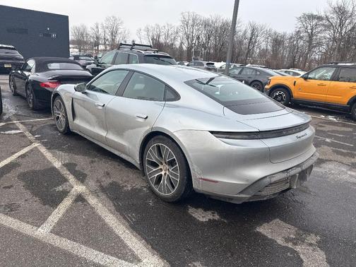 2021 Porsche Taycan 4S