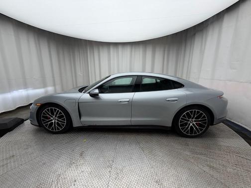 2021 Porsche Taycan 4S