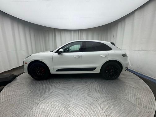 2021 Porsche Macan GTS