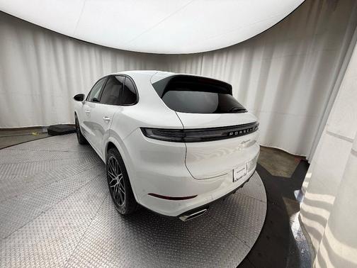 2026 Porsche Cayenne Base
