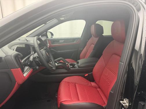 2026 Porsche Cayenne S Coupe AWD