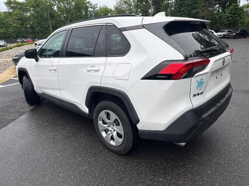 Super White 2020 Toyota RAV4 LE